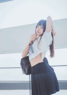 笨拙之极的上野