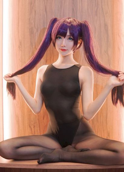 无法忍受秋瓷炫
