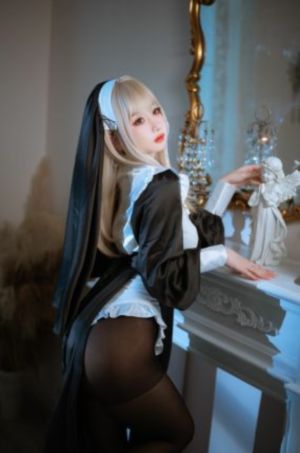 被驯服的女职员