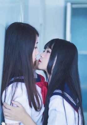 秋霞三级高清观看