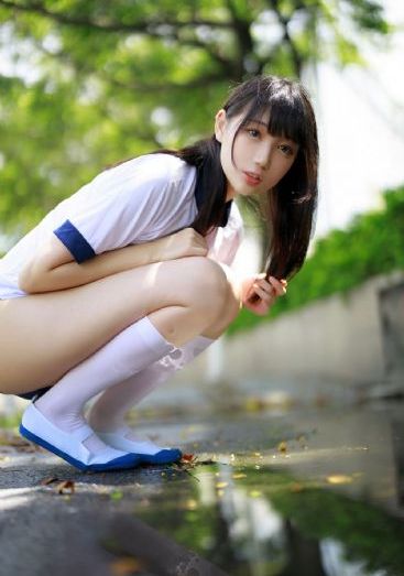 用我的手指搅乱吧打烊后仅剩