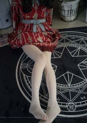 丰满的大胸女朋友3在线看